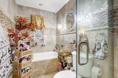 60-23 77th Place, Middle Village, NY 11379 - Photo 8