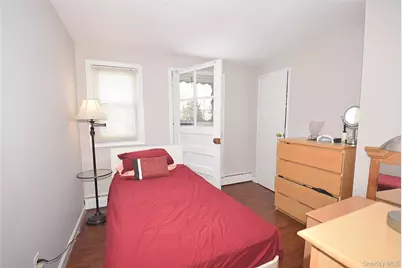 1055 Coates Avenue, Holbrook, NY 11741 - Photo 22