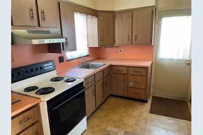 20 Wyona Avenue, Lindenhurst, NY 11757 - Photo 8