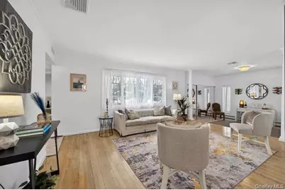 1075 Olympia Road, North Bellmore, NY 11710 - Photo 4