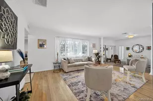 1075 Olympia Rd, North Bellmore, NY 11710 - Photo 4