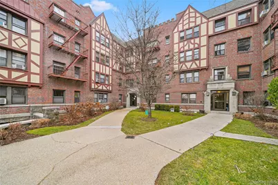 604 Tompkins Avenue #E7, Mamaroneck, NY 10543 - Photo 2