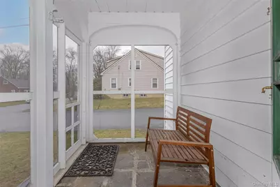 22 Millrock Road, New Paltz, NY 12561 - Photo 8