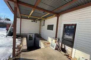 78 Division St, Holtsville, NY 11742 - Photo 12
