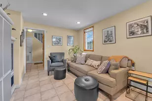 39 Hillturn Ln, Roslyn Heights, NY 11577 - Photo 14