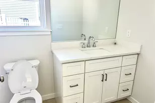 20 10th St, Ronkonkoma, NY 11790 - Photo 6