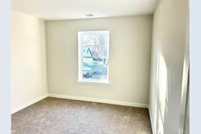 20 10th Street, Ronkonkoma, NY 11779 - Photo 8