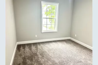 20 10th Street, Ronkonkoma, NY 11779 - Photo 10
