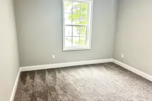 20 10th St, Ronkonkoma, NY 11779 - Photo 10