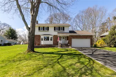 93 Saint Marys Drive, Jamesport, NY 11947 - Photo 4