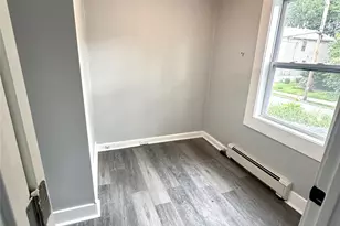 122 Garden St, Poughkeepsie, NY 12601 - Photo 8