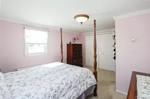 70 Corncrib Ln, Levittown, NY 11756 - Photo 16