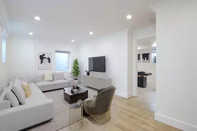 46 B N Linwood, Port Washington, NY 11050 - Photo 2