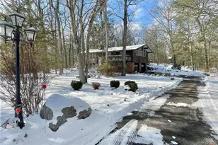 12 Deerpath Rd, Tuxedo Park, NY 10987 - Photo 4