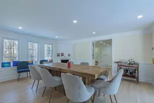 20 N Ravine Rd, Great Neck, NY 11023 - Photo 8