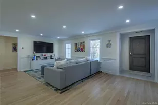 20 N Ravine Rd, Great Neck, NY 11023 - Photo 4