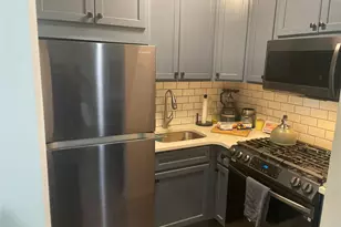 40 Navajo Ct, Coram, NY 11727 - Photo 4