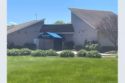 40 Navajo Court #40, Coram, NY 11727 - Photo 10