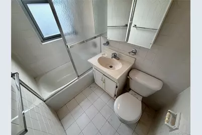 70-25 Yellowstone Boulevard #3H, Forest Hills, NY 11375 - Photo 32