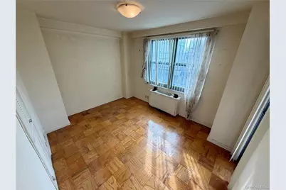 70-25 Yellowstone Boulevard #3H, Forest Hills, NY 11375 - Photo 28