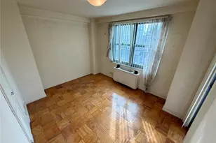 70-25 Yellowstone Blvd, Forest Hills, NY 11375 - Photo 28