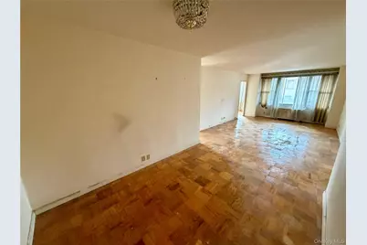 70-25 Yellowstone Boulevard #3H, Forest Hills, NY 11375 - Photo 4