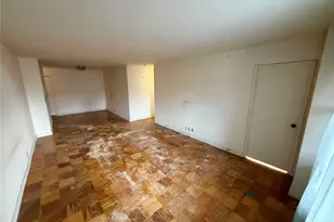 70-25 Yellowstone Blvd, Forest Hills, NY 11375 - Photo 12