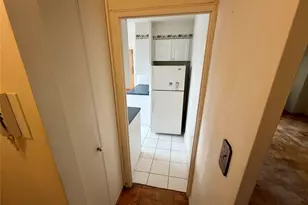 70-25 Yellowstone Blvd, Forest Hills, NY 11375 - Photo 16