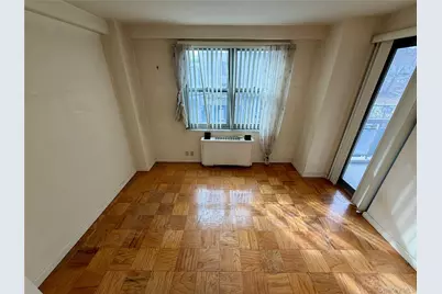 70-25 Yellowstone Boulevard #3H, Forest Hills, NY 11375 - Photo 24