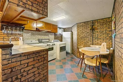 128 Rule Street, Franklin Square, NY 11010 - Photo 22