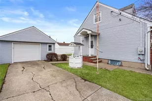 128 Rule St, Franklin Square, NY 11010 - Photo 30