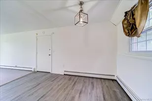 37 Alpine Dr, Wappingers Falls, NY 12590 - Photo 8