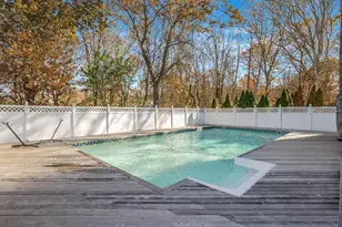 34 Starboard Rd, Hampton Bays, NY 11946 - Photo 22