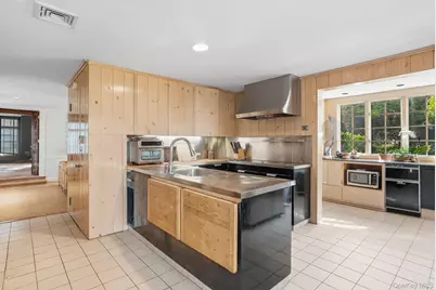 162 Kirby Lane, Rye, NY 10580 - Photo 10