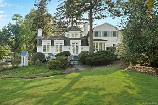 162 Kirby Ln, Rye, NY 10580 - Photo 2