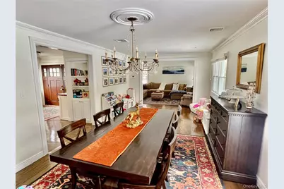 30 Carnegie Avenue, Huntington, NY 11743 - Photo 6