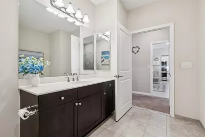 34 Greentree Court, Shirley, NY 11967 - Photo 22