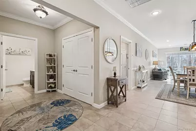 34 Greentree Court, Shirley, NY 11967 - Photo 4