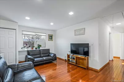 218-07 73rd Avenue #Upper, Bayside, NY 11364 - Photo 8