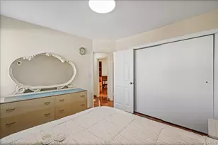 218-07 73rd Ave, Bayside, NY 11364 - Photo 12