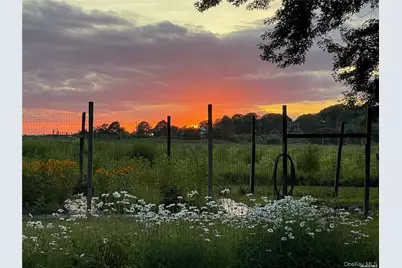 790 Oyster Ponds Lane, Orient, NY 11957 - Photo 10