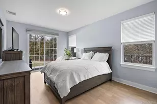 709 Breton Wy, Glen Cove, NY 11542 - Photo 14