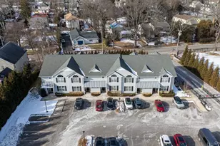 709 Breton Wy, Glen Cove, NY 11542 - Photo 26