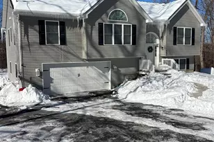 487 Sheafe Rd, Poughkeepsie, NY 12601 - Photo 2