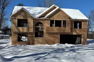 487 Sheafe Rd, Poughkeepsie, NY 12601 - Photo 4