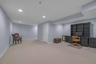 286 Spring Dr, East Meadow, NY 11554 - Photo 14