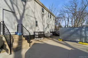 56 Park Ln, Medford, NY 11763 - Photo 14