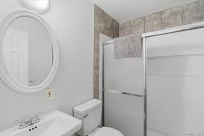 56 Park Lane, Medford, NY 11763 - Photo 10