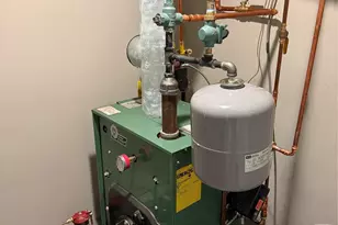 1068 Connetquot Ave, Central Islip, NY 11722 - Photo 16