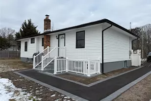 1068 Connetquot Ave, Central Islip, NY 11722 - Photo 28